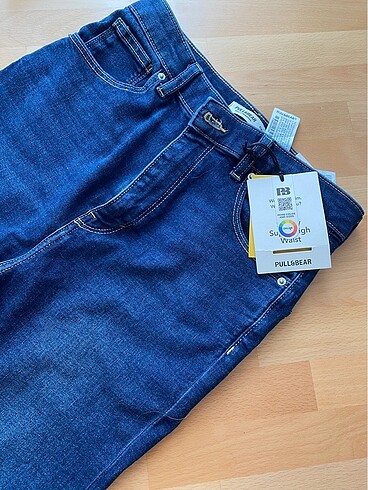 38 Beden lacivert Renk Pull&Bear Etiketli Yüksek Bel Skinny