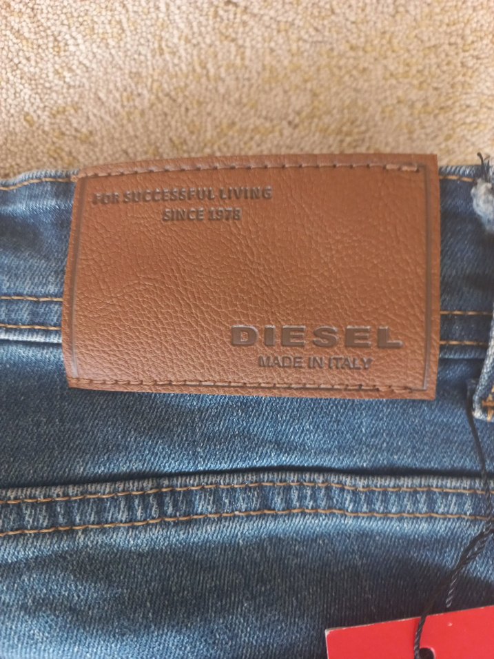 Diesel Mavi Denim Jean — görsel 2/2