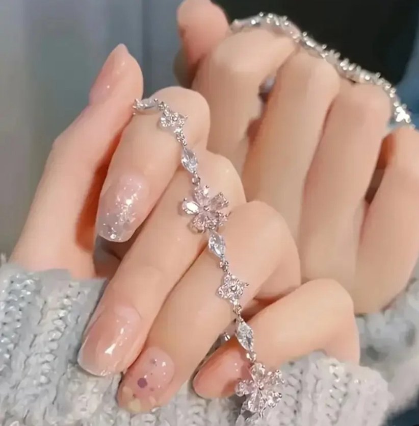 Pembe Çiçek Sakura Detaylı Zincir Bileklik - Görsel 2