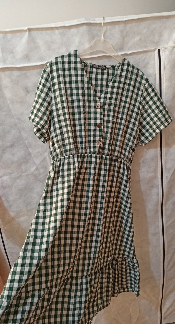 Düğmeli V Yaka Yeşil Ekose Elbise - Görsel 4