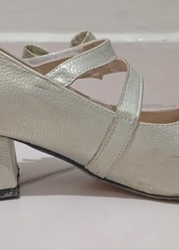 Bej Rengi, Fiyonk Detaylı, Cırt Cırtlı, 5 Cm Topuklu Babet - Görsel 2