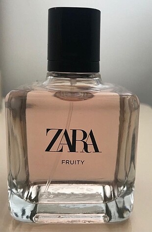 Zara Fruıty parfüm