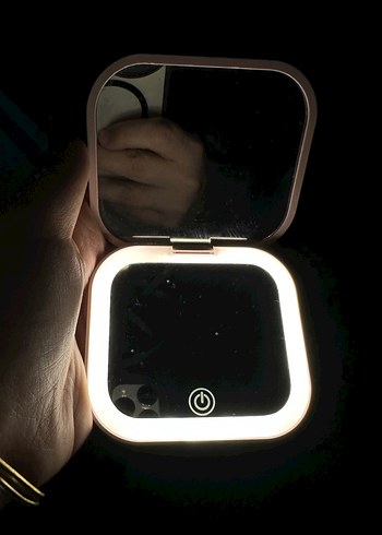 Makyaj Aynası - Görsel 2