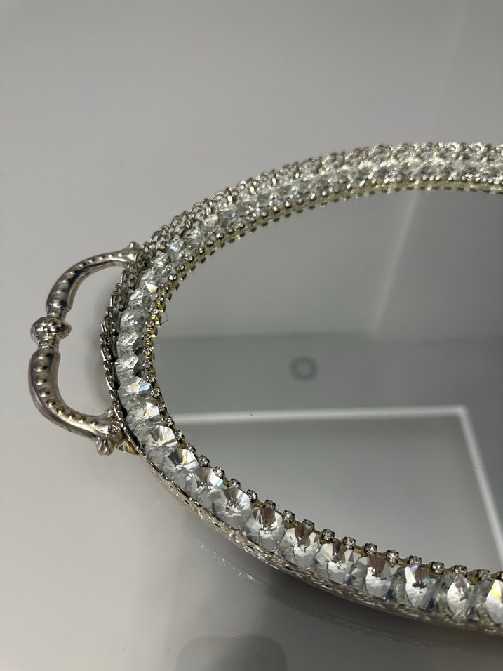 Beyaz Parlak Oval Ayna Tepsi - Görsel 2