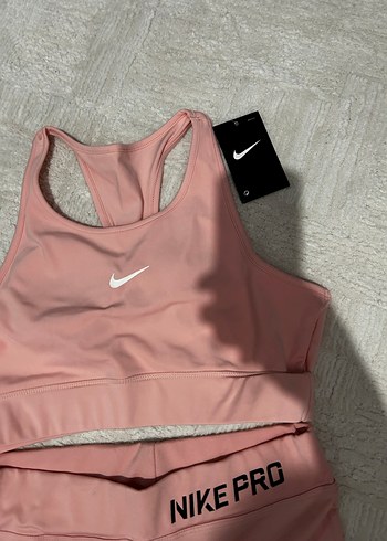 Nike Pro Pembe Mini Atlet ve Şort Takım - Görsel 3