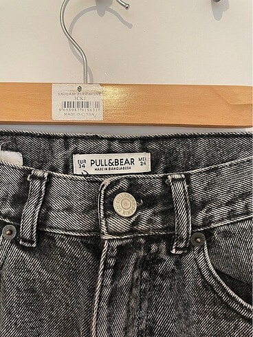 Pull and Bear PULL&BEAR Mom jean