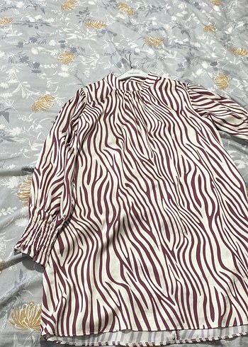 Adil Işık Zebra Desenli Bordo Beyaz Elbise