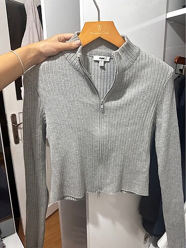 Mavi Jeans gri dar fermuarlı hırka
