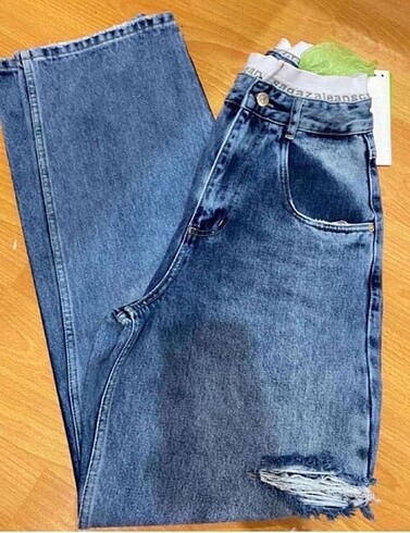 Sagaza Allure Jean