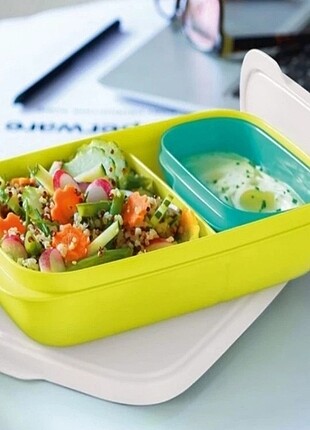 Tupperware 