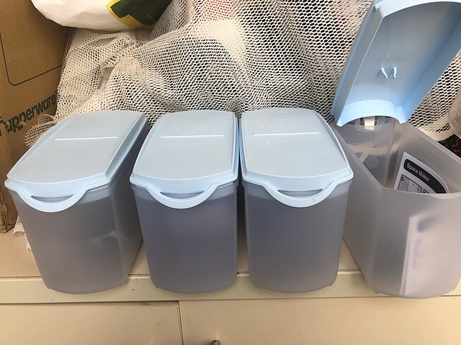 Tupperware oval dizayn