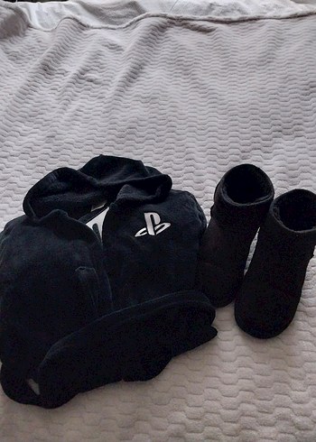 Siyah PlayStation Temalı Rahat Ev Terliği - Görsel 3