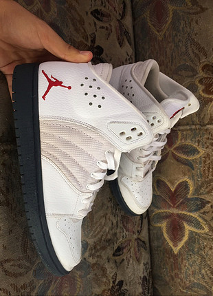 42 Beden Jordan 1 Flight 4 !