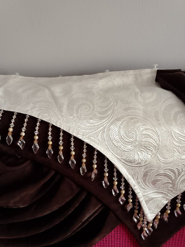 Bordo Nakışlı Klasik Perde - Görsel 2