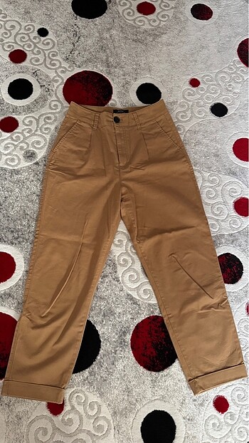 Bershka Pantolon