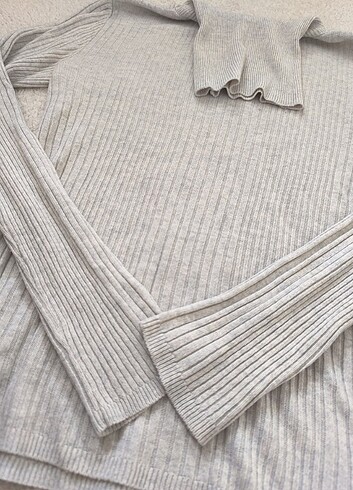 Krem rengi boğazlı kazak - Görsel 3