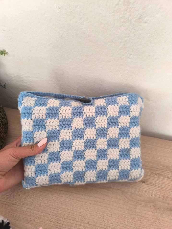 Mavi Kareli Örgü Kitap Çantası - Görsel 2