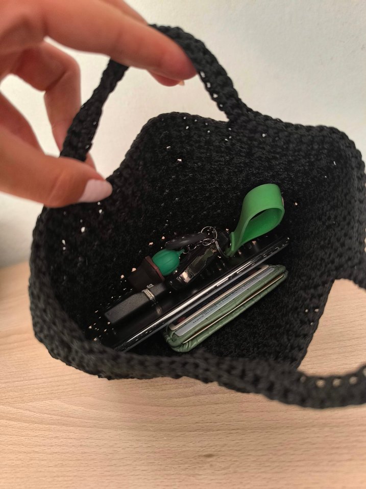 Siyah Örgü Kadın El Çantası - Görsel 3