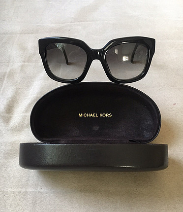 Michael Kors Az kullanılmış michael cors gözlük
