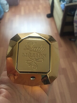 Lady million 50 ml parfüm+avon fondoten
