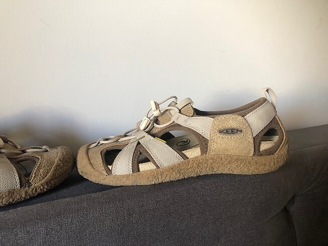Keen Orijinal keen sandalet hiç giyilmedi 38-38.5 numara ayağa uyumlu