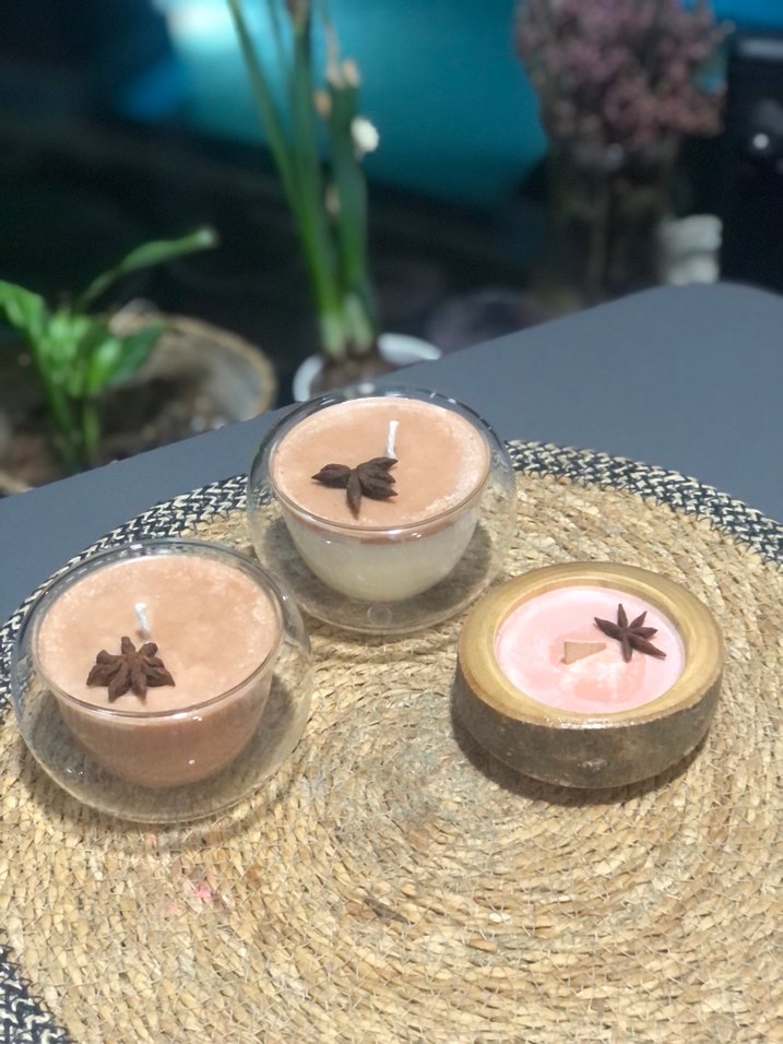 Kahve kokulu Renkli Mum ve Mumluk Seti - Görsel 2