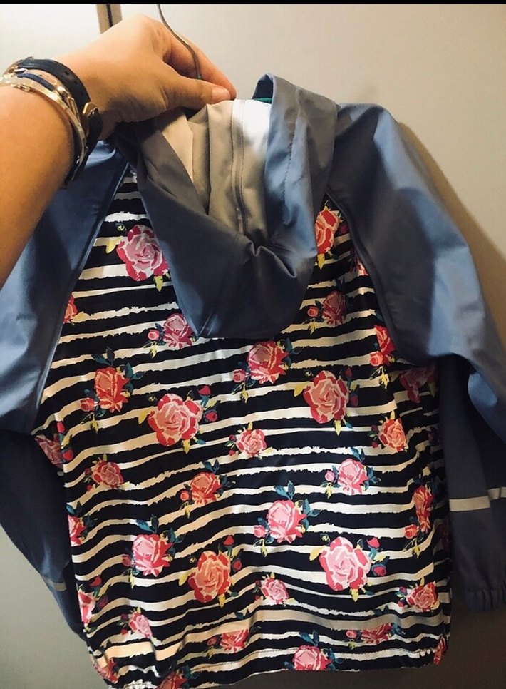 Çiçek Desenli Mavi Kız Yağmurluk - Görsel 2