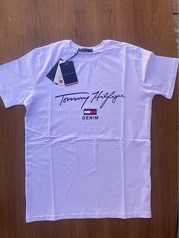 Tommy T-shirt