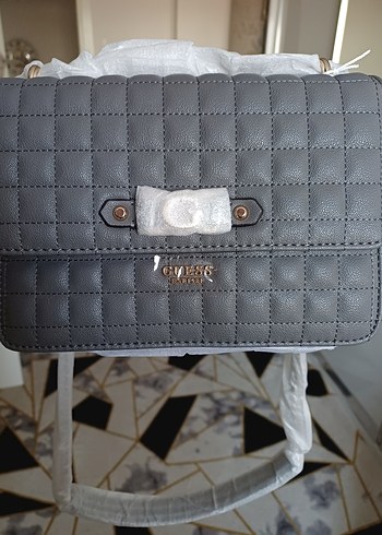 Orjinal Guess Kadın Gri Kemer Detaylı Deri Çanta - Görsel 4