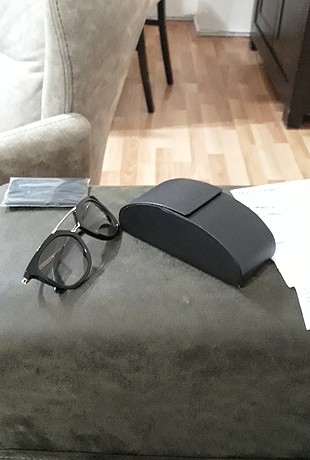 prada gozluk