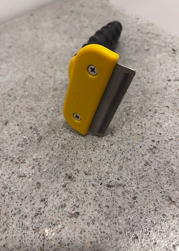 Furminator Orta Boy Tüy Alıcı Toplayıcı Tarak Kedi Köpek Bakım - Görsel 2