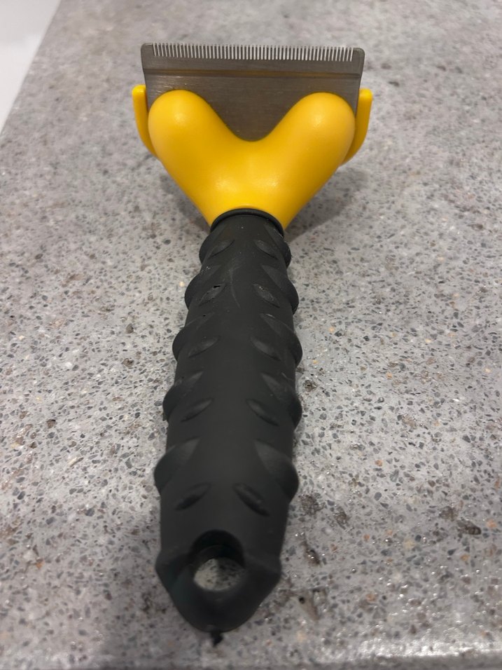 Furminator Orta Boy Tüy Alıcı Toplayıcı Tarak Kedi Köpek Bakım - Görsel 3