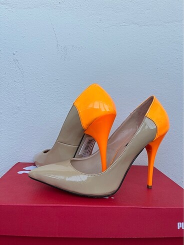 Diğer Stiletto