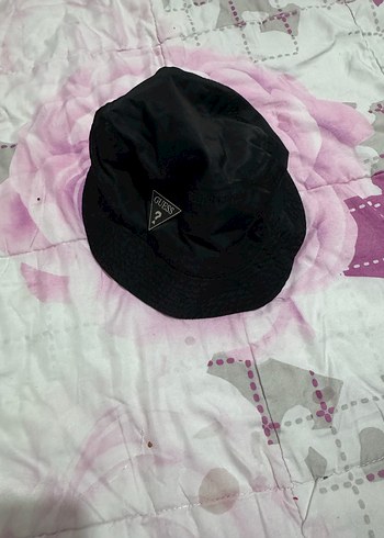 Siyah Guess Kadın Şapka Velcro Detaylı - Görsel 3