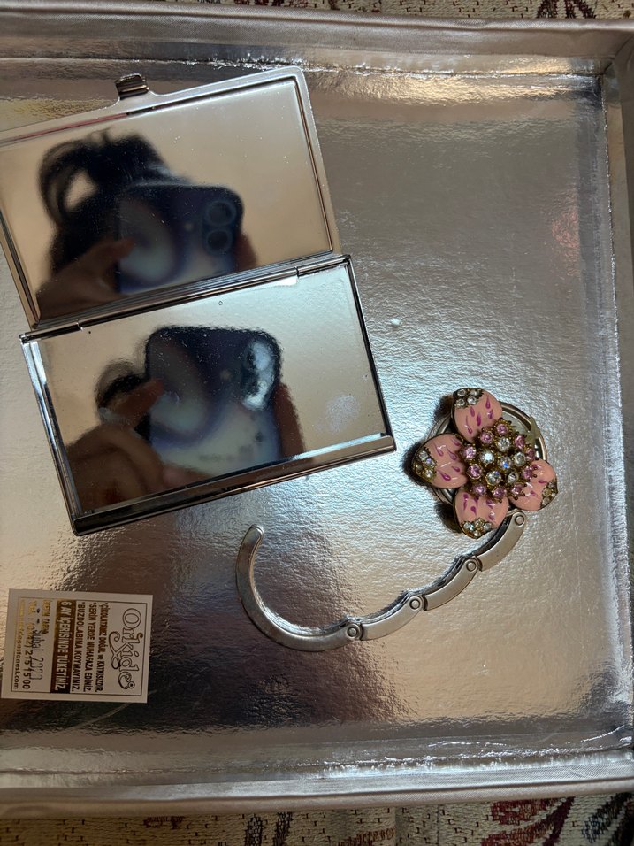 Pembe Çiçekli Vintage Metal Aksesuar Seti — görsel 2/6