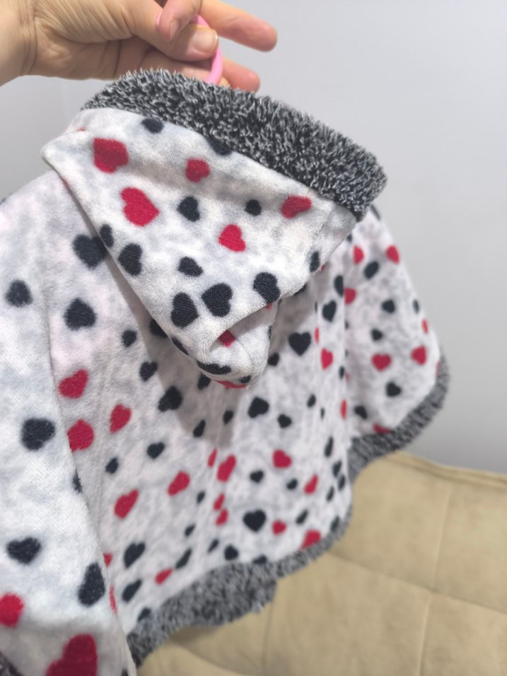 Kız Çocuk Kapüşonlu Düğmeli Baskılı Panço - Görsel 3