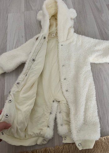 Kürklü Beyaz Bebek Tulumu - Görsel 3