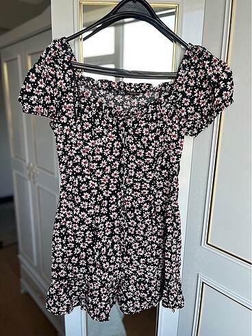 Zara çiçekli mini elbise