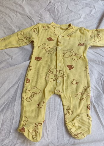Uzun Kollu Sarı Bebek Tulumu