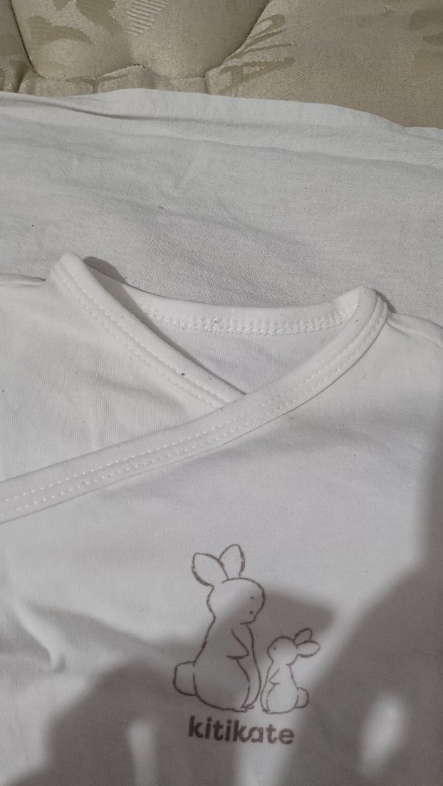 Beyaz Pamuklu Bebek Hastane Kıyafeti - Görsel 2