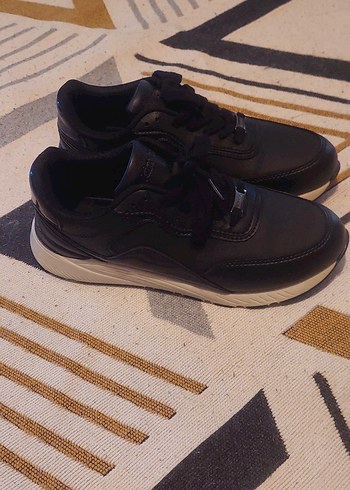 39 Beden Şık Kinetix Kadın Sneaker 39