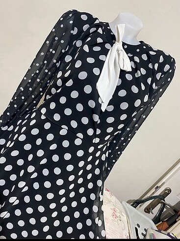 Mağaza ürünü sıfır elbise - Görsel 2