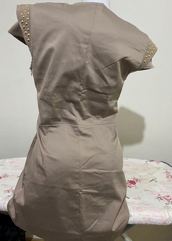 Ofis tipi kumaş elbise - Görsel 3