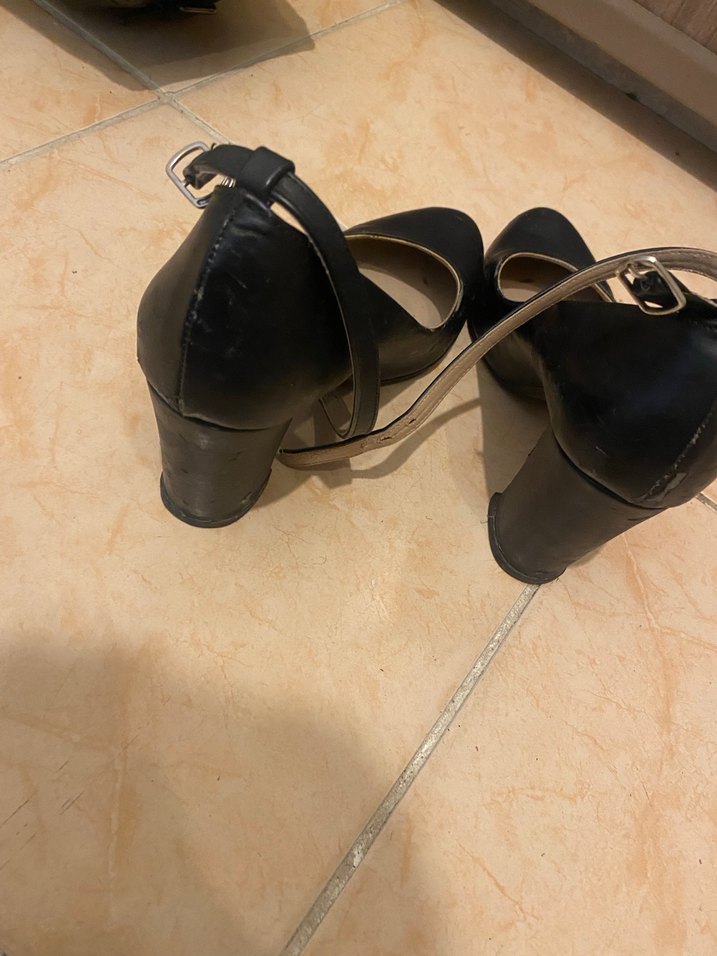 Siyah Tokalı Stiletto Topuklu Kadın Ayakkabı - Görsel 3