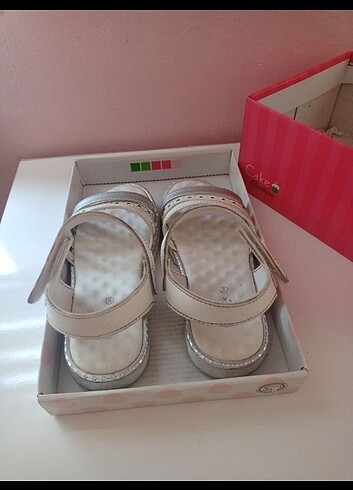 Deichmann Kız çocuk sandalet 