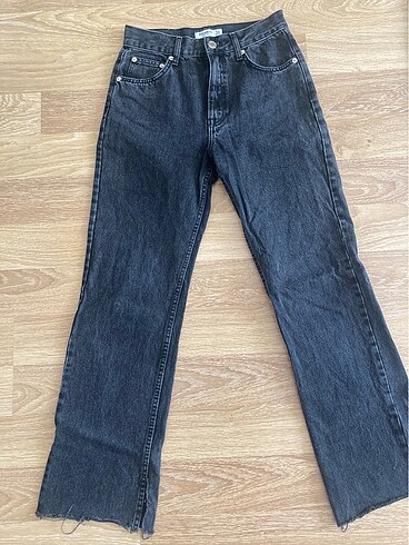 Pull and Bear Straight Fit Jean Pantolon