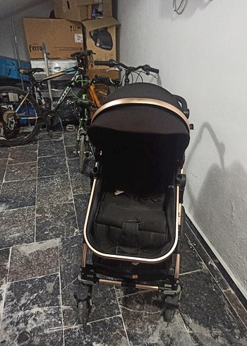 Koyu Siyah Bebek Arabası - Görsel 3
