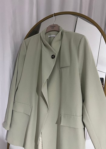 Koton Adacayi Yesili Minimal Blazer Ceket