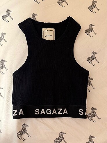 sagaza siyah crop