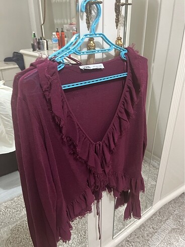 Zara Volanlı bluz